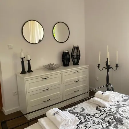 Pod Lasem Casa de Férias *