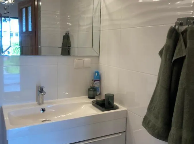 Pod Lasem بيت للعطل Kolczyglowy